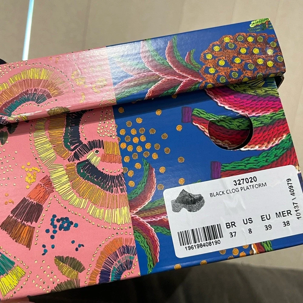 NEW FARM Rio Black Heart Clog Studded Platform Heels - Picture 11 of 12